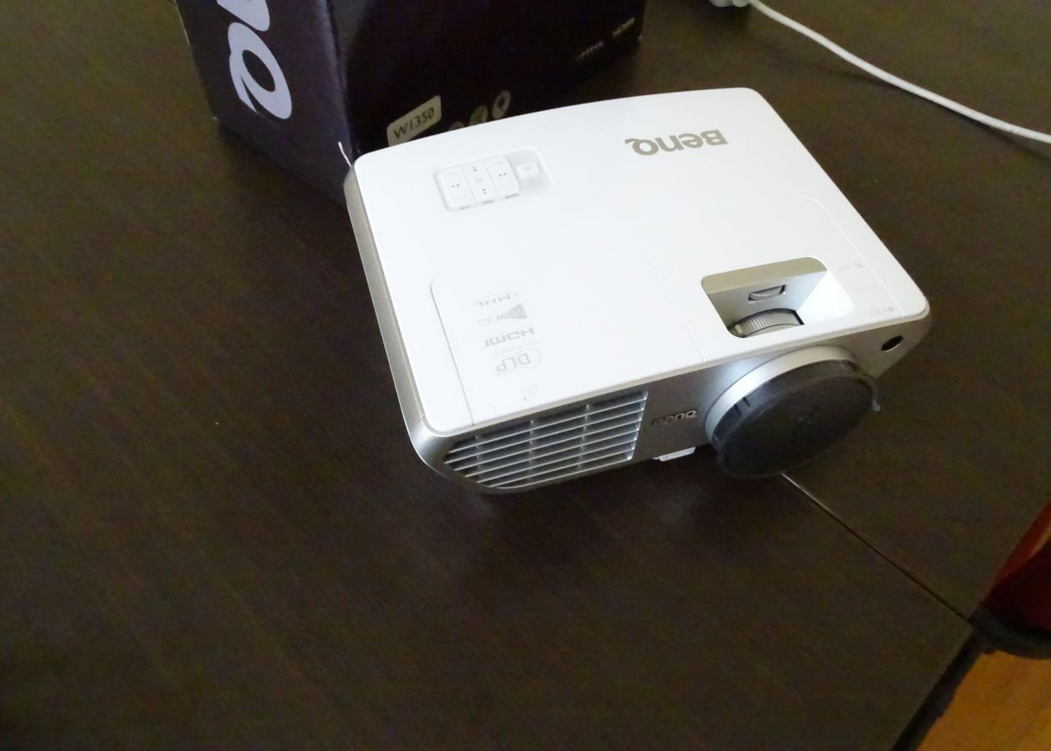 Am Testat Cel Mai Nou Proiector Lansat De Benq Iti Transforma Casa Intr Un Cinematograf 3d 1