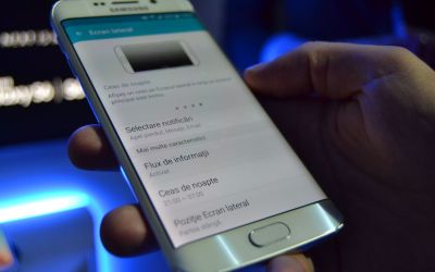 Samsung a dat marea lovitura! Cate telefoane Galaxy S6 si S6 Edge va vinde in acest an