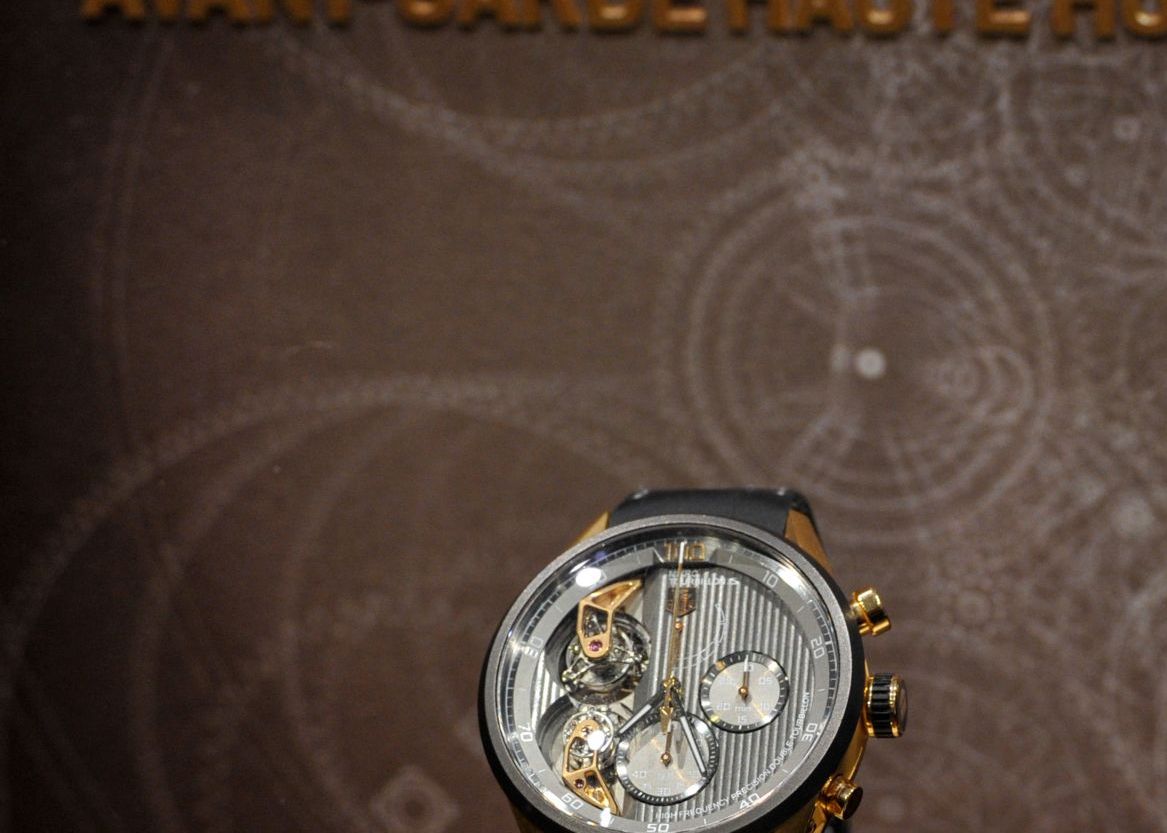 Celebrul Producator De Ceasuri Din Elvetia Tag Heuer Se Aliaza Cu Google Si Intel Pentru Lansarea Unui