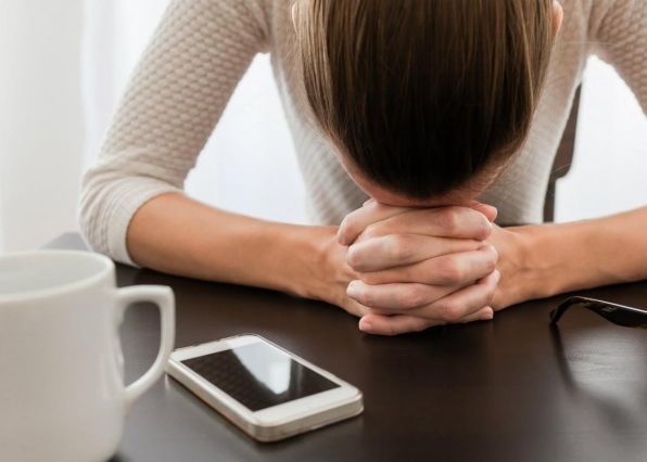 La un pas de tragedie. Ce a facut o fata de 12 ani dupa ce mama ei i-a confiscat iPhone-ul La Un Pas De Tragedie Ce A Facut O Fata De 12 Ani Dupa Ce Mama Ei I A Confiscat Iphone Ul