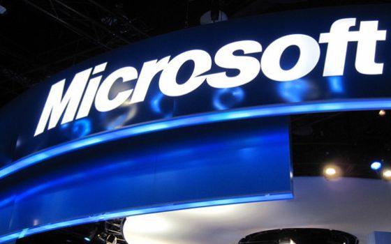 Acord Intre Giganti Microsoft Si Samsung Fac Echipa Impotriva Google