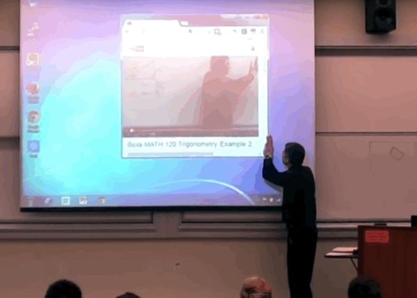 Un Profesor De Matematica Si A Lasat Fara Cuvinte Elevii Ce S A Intamplat A Fost Vazut De Milioane De