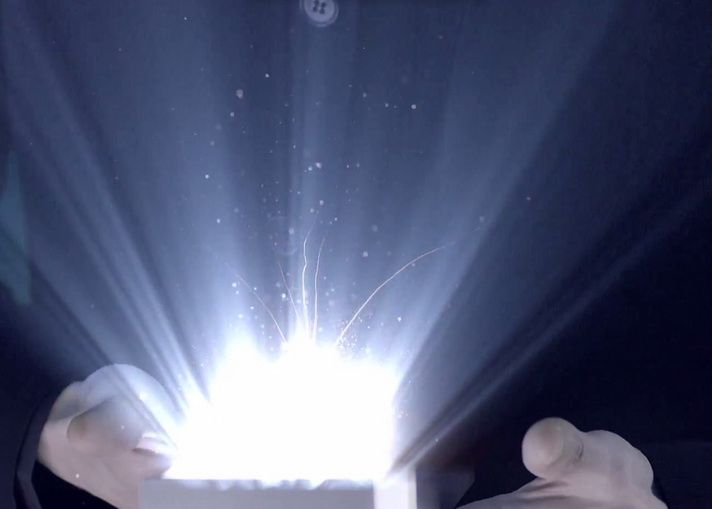 Saptamana Viitoare Apare Un Nou Telefon De Top Clipul Sf Care Arata Ce Poate Face Smartphone Ul Video