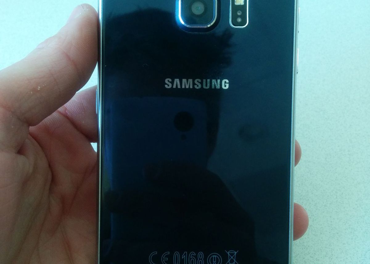 A Crezut Ca A Dat Lovitura Cand A Cumparat Un Galaxy S6 De Pe Ebay Ce A Descoperit Cand I A Venit Telefonul