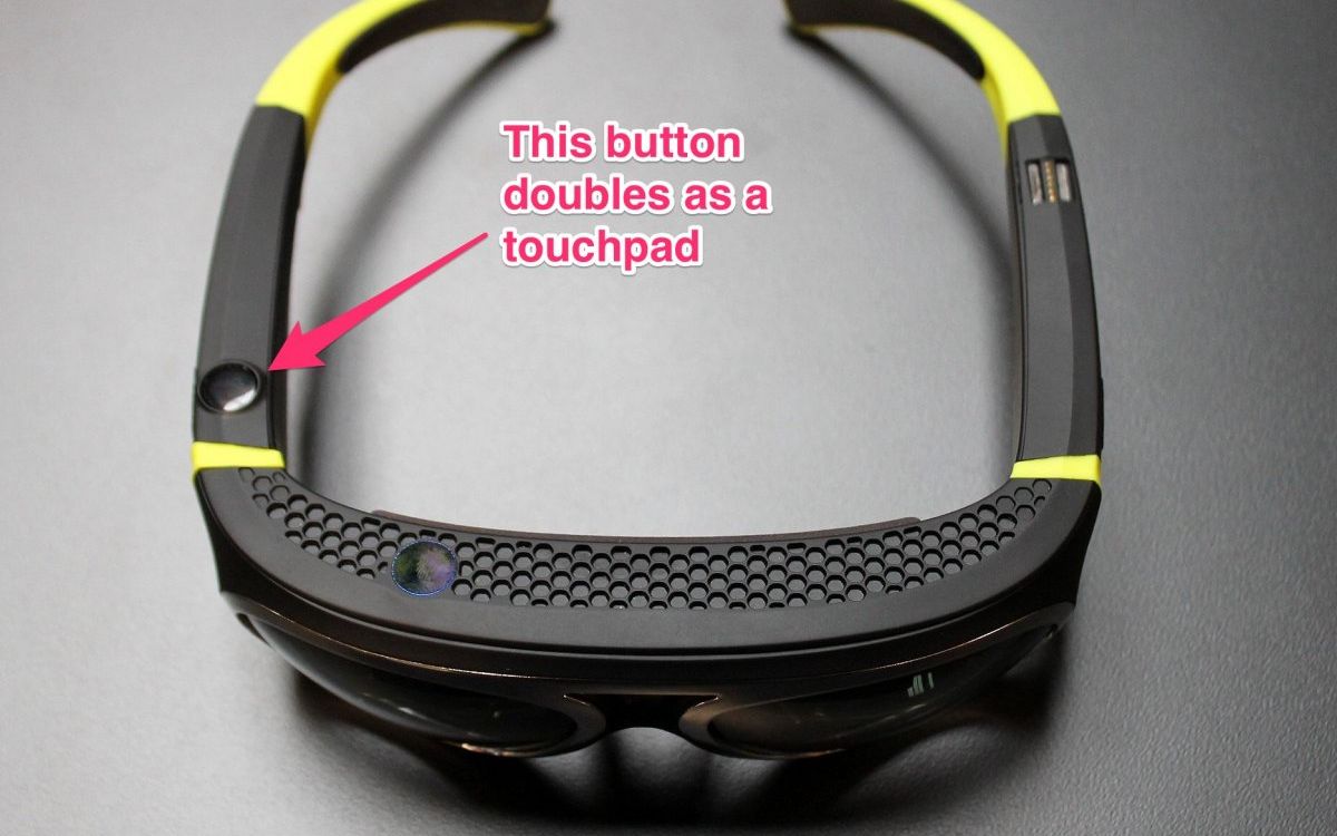 Ochelarii cu realitate augmentata pentru soferi au fost prezentati. Ce pot sa faca VIDEO Ochelarii Cu Realitate Augmentata Pentru Soferi Au Fost Lansati Ce Pot Sa Faca Video