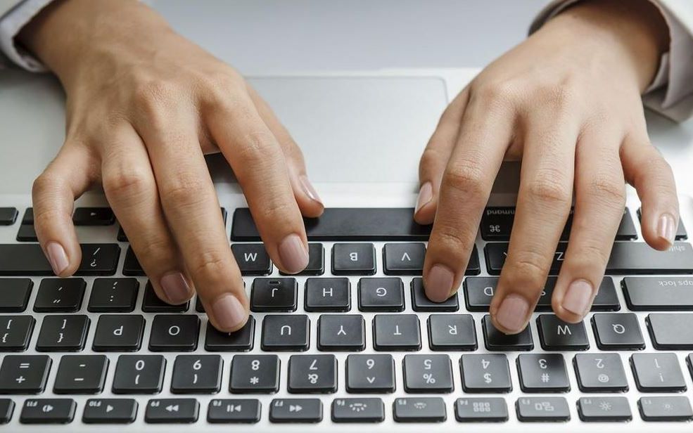 Schimbare Uriasa Pentru Toti Utilizatori Dispare O Tasta Pe Care O Apesi De Peste 100 De Ori In Fiecare