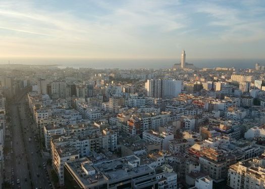 Casablanca Si Zecile Ei Nuante De Gri