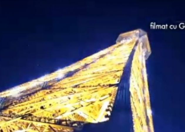 Romanii Care Au Ajuns La Paris In Cautarea Stilului De Maine Uneori Te Exprimi Mai Bine Cu Un Telefon