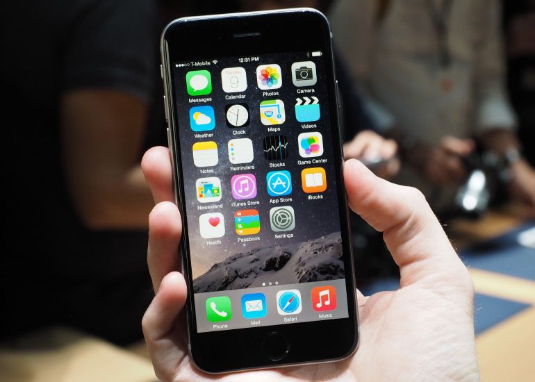 Apple face o schimbare uriasa si neasteptata! Ce se va intampla cu iPhone-ul Apple Face O Schimbare Uriasa Si Neasteptata Ce Se Va Intampla Cu Iphone Ul