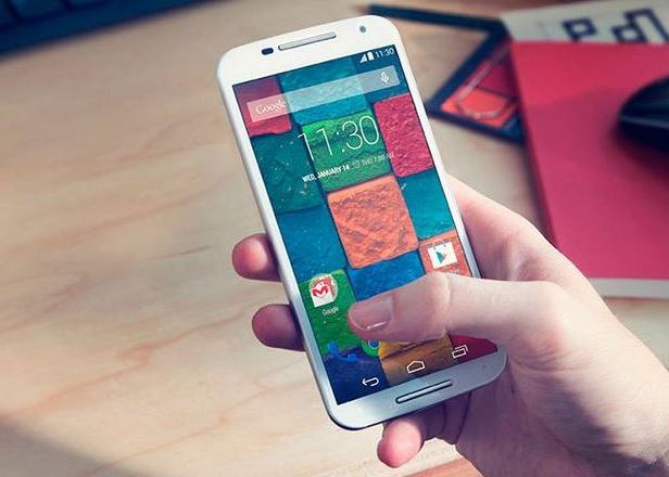 Asa Va Arata Succesorul Unuia Dintre Cele Mai Populare Telefoane Din Lume Vine Cu 4gb De Ram Si O Baterie