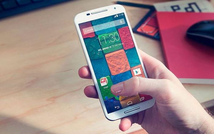 Asa Va Arata Succesorul Unuia Dintre Cele Mai Populare Telefoane Din Lume Vine Cu 4gb De Ram Si O Baterie