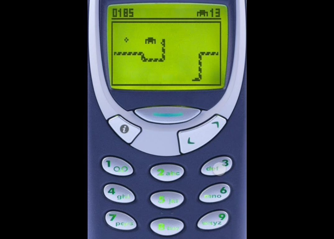 Mai tii minte jocul Snake de pe Nokia 3310? Ce se va intampla pe 14 mai Mai Tii Minte Jocul Snake De Pe Nokia 3310 Ce Se Va Intampla Pe 14 Mai