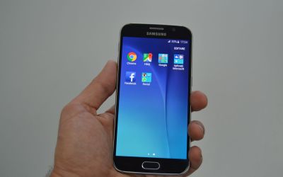 Vrei sa-ti cumperi Galaxy S6 sau S6 edge? Trebuie sa stii asta