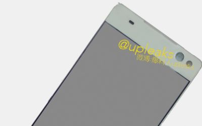 Sony da clasa tuturor cu acest telefon! Prima imagine cu Xperia Z5 ara un telefon aproape fara rame