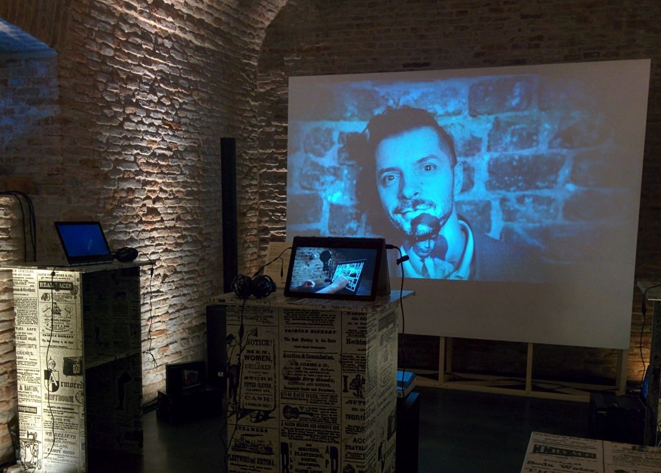 Gadgeturile Tot Mai Trendy Lenovo Si Intel Spun Prezent La Romanian Design Week 1