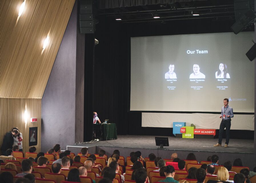 Accelerole Startup Ul Care Ajuta Companiile Sa Lucreze Cu Freelanceri