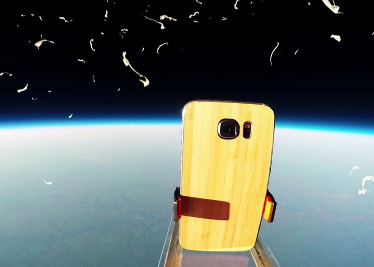 Au Luat Noul Galaxy S6 Si L Au Dus In Spatiu Ce S A Intampla Cu Telefonul La O Altitudine De 37 266 De