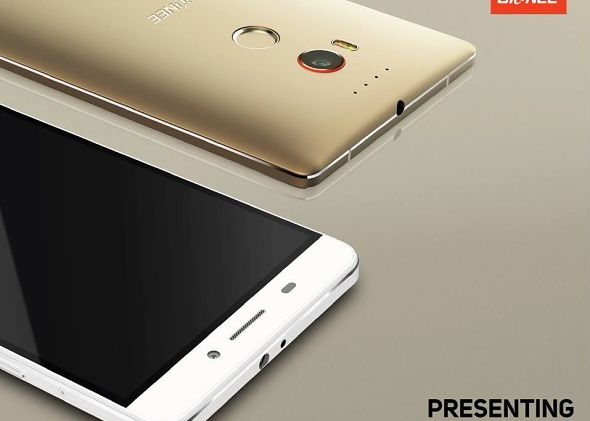 Smartphone Ul Cu Baterie De 6020mah S A Lansat O Companie Celebra Sper Sa Dea Lovitura Cu El