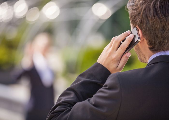 Amazon Vrea Sa Ti Deblochezi Telefonul Cu Urechea