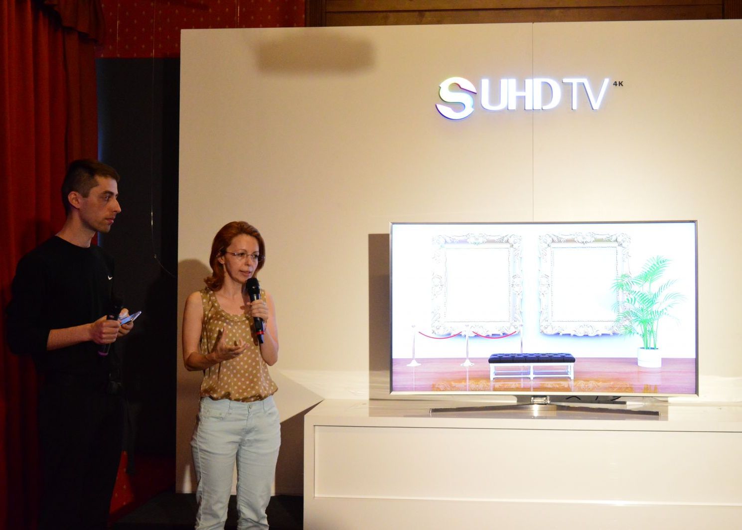 Samsung a lansat prima Galerie de Arta SUHD Samsung 2