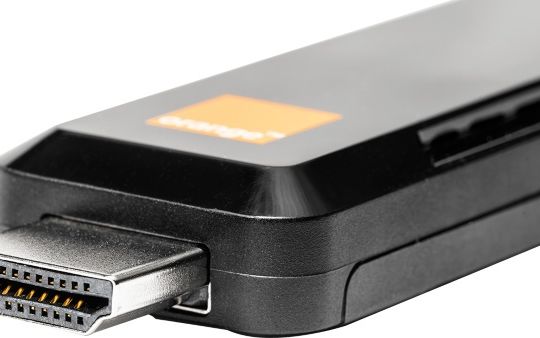 Orange A Lansat Un Stick Prin Hdmi Cu Care Vezi Filmele Din Orange Tv Go Si Pe Televizor