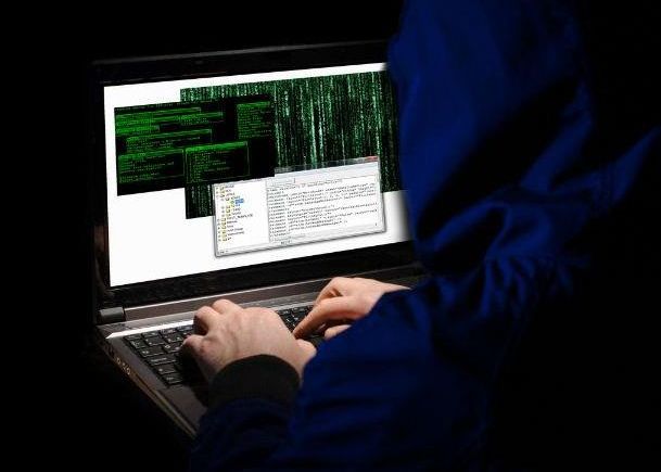 Fbi Ofera Recompense De 4 2 Milioane De Dolari Pentru 5 Hackeri Pe Locul 2 In Lista Este Un Roman