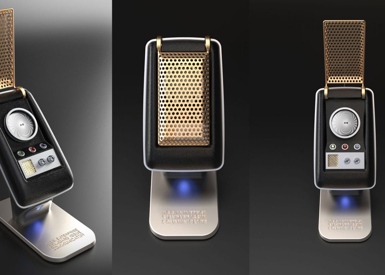 Visul Tuturor Fanilor Star Trek A Devenit Realitate Ce S A Intamplat Cu Ultimul Comunicator Din Serial