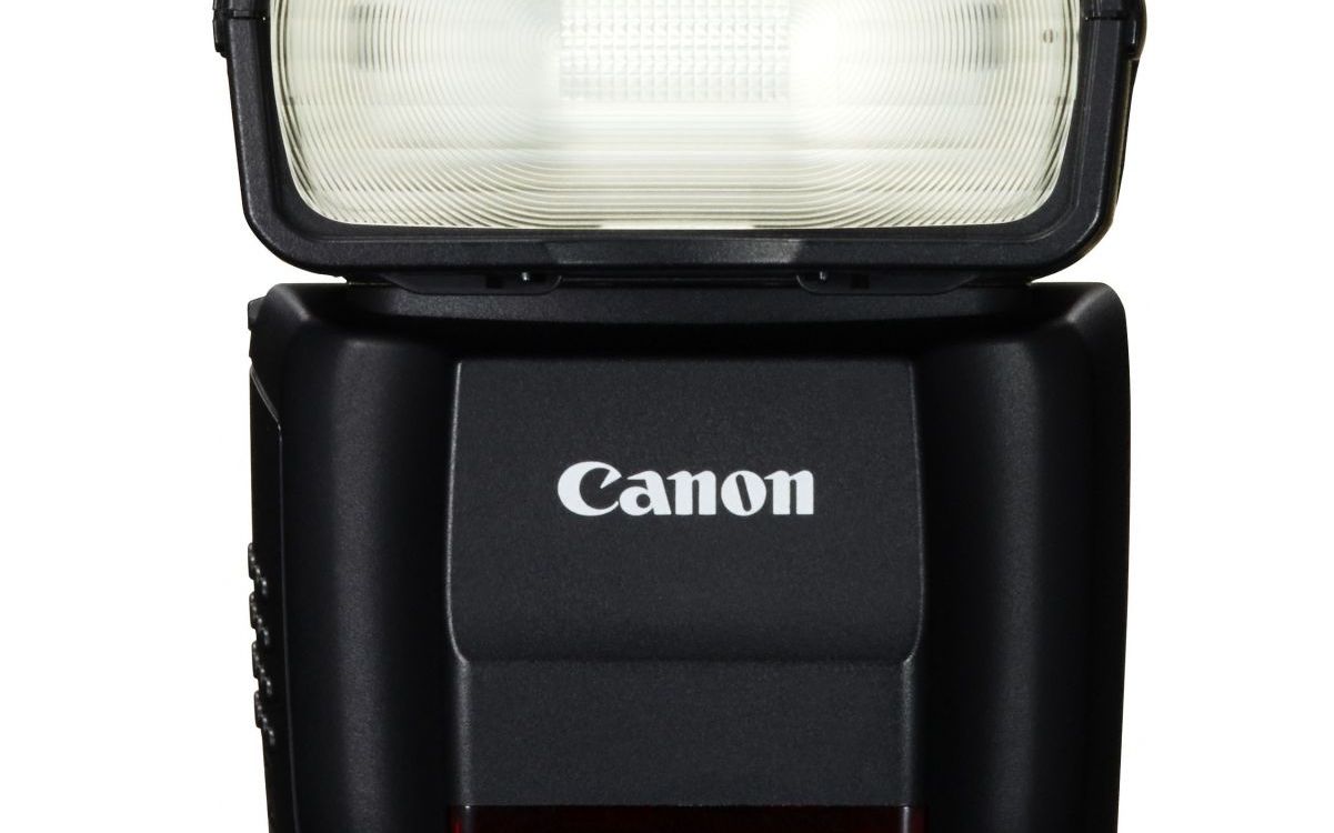 Canon Sarbatoreste Productia A 110 Milioane De Obiective Ef Interschimbabile Si Lanseaza Un Nou Blit