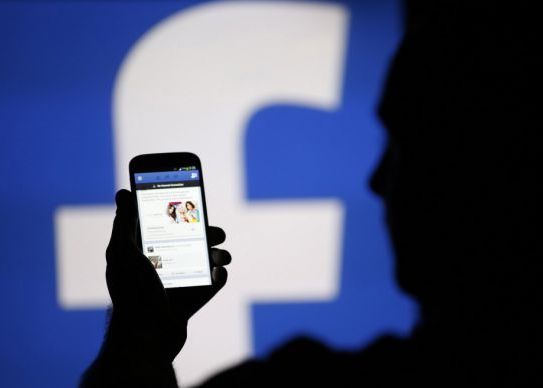Razboiul pe care toata lumea il astepta! Facebook intra in competitie directa cu Apple Razboiul Pe Care Toata Lumea Astepta Sa L Vada Facebook Intra In Competitie Directa Cu Apple Anuntul Facut