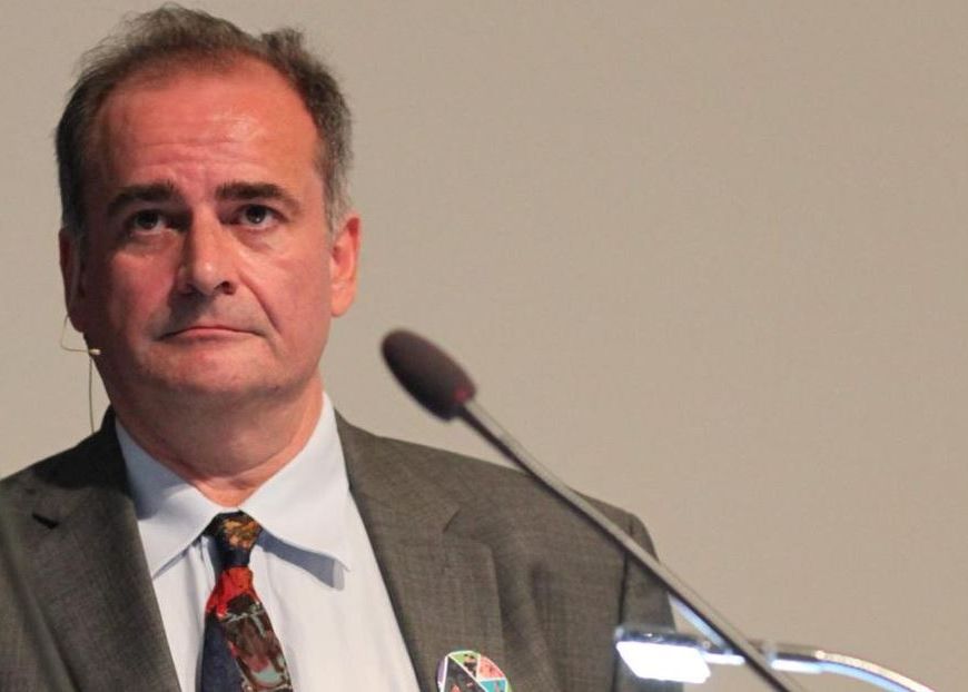 Caspar Bowden Pionier In Lumea Tehnologiei A Murit Din Cauza Cancerului