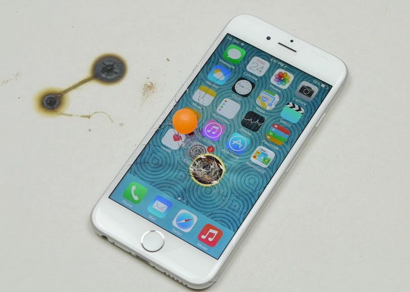 A Vrut Sa Distruga Un Iphone 6 Cu Bile Incinse Cum Si A Pierdut Mintile Cand A Vazut Ca Telefonul Functiona
