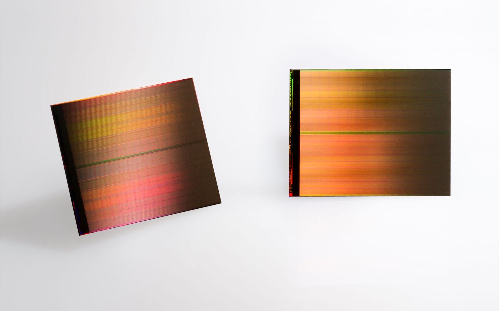 Intel si Micron dezvaluie un nou tip de memorie. E de 1.000 de ori mai rapida decat tehnologiile actuale Intel Si Micron Dezvaluie Un Nou Tip De Memorie E De 1 000 De Ori Mai Rapida Decat Tehnologiile Actuale