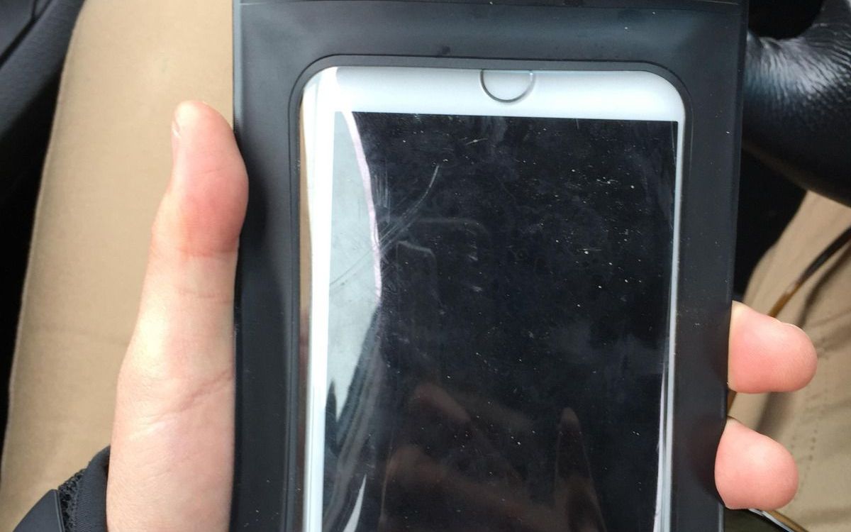 I A Scapat Iphone Ul In Ocean Ce S A Intamplat La 2 Luni Distanta E Incredibil Nu Am Cuvinte Sa Spun Ce