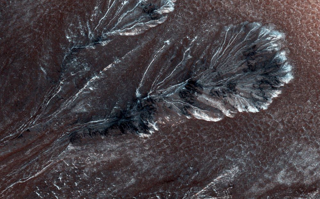 Asa arata iarna pe Marte! NASA publica o superimagine realizata anul acesta Asa Arata Iarna Pe Marte Nasa Publica O Superimagine Realizata Anul Acesta