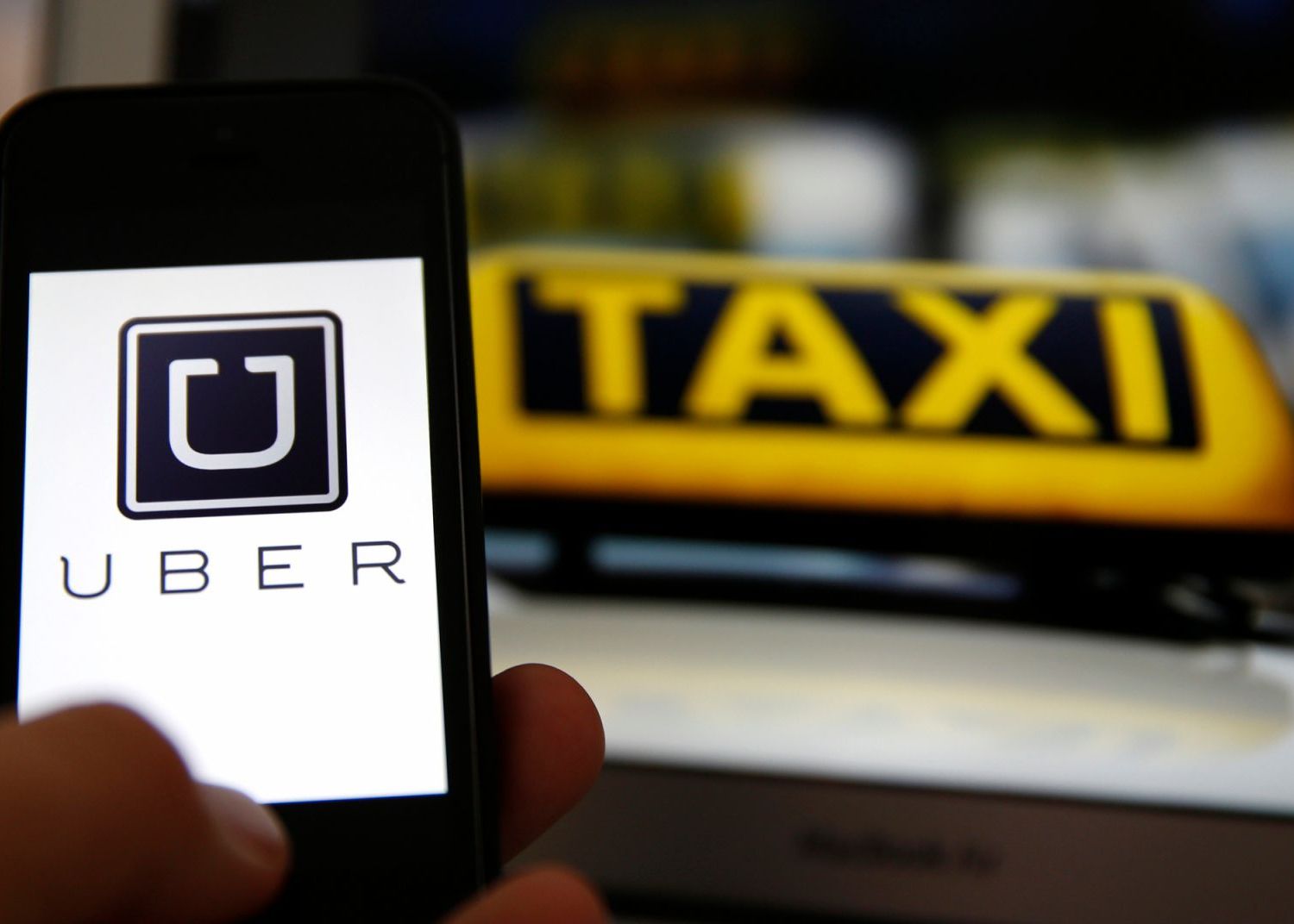 Uber intra puternic pe piata masinilor autonome. Uber Intra Puternic Pe Piata Masinilor Autonome