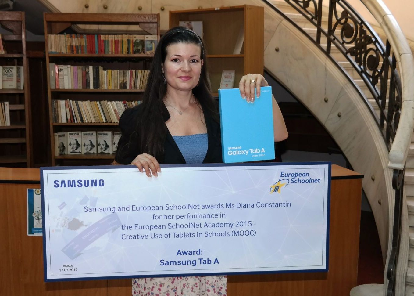 Profesor Din Romania Castigator Al Premiului International Al European Schoolnet Si Samsung Electronics