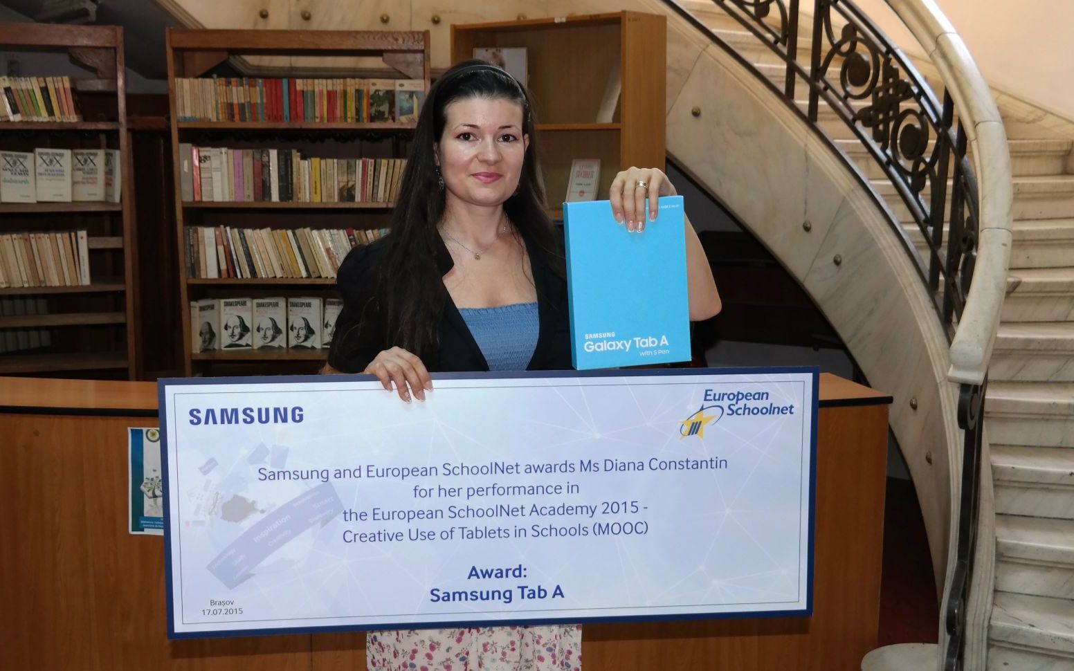 Profesor Din Romania Castigator Al Premiului International Al European Schoolnet Si Samsung Electronics