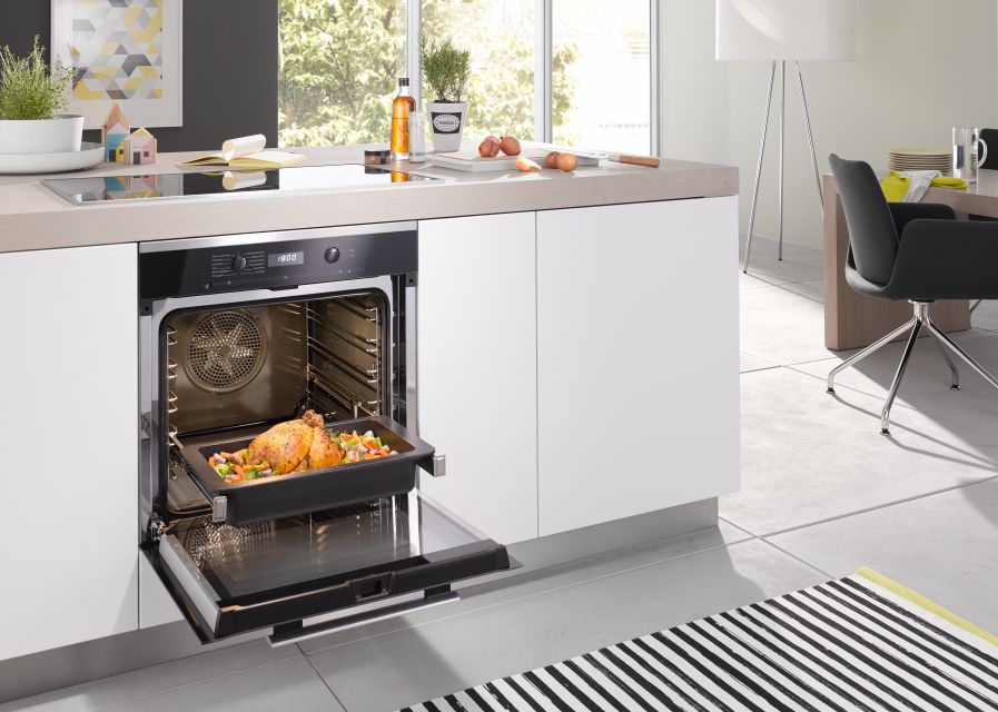 Ifa 2015 Miele Prezinta Prima Masina De Spalat Rufe Care Initiaza Online Comanda De Detergent