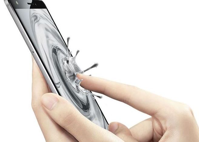 Atac La Apple Inainte De Lansarea Noului Iphone Huawei A Lansat Primul Telefon Cu Care Poti Cantari Obiecte