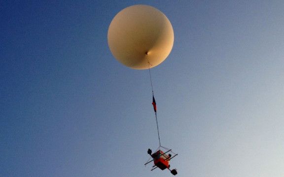 Au Lansat Un Gopro In Stratosfera Si L Au Gasit Dupa Doi Ani Imaginile Filmate Sunt Incredibile Video