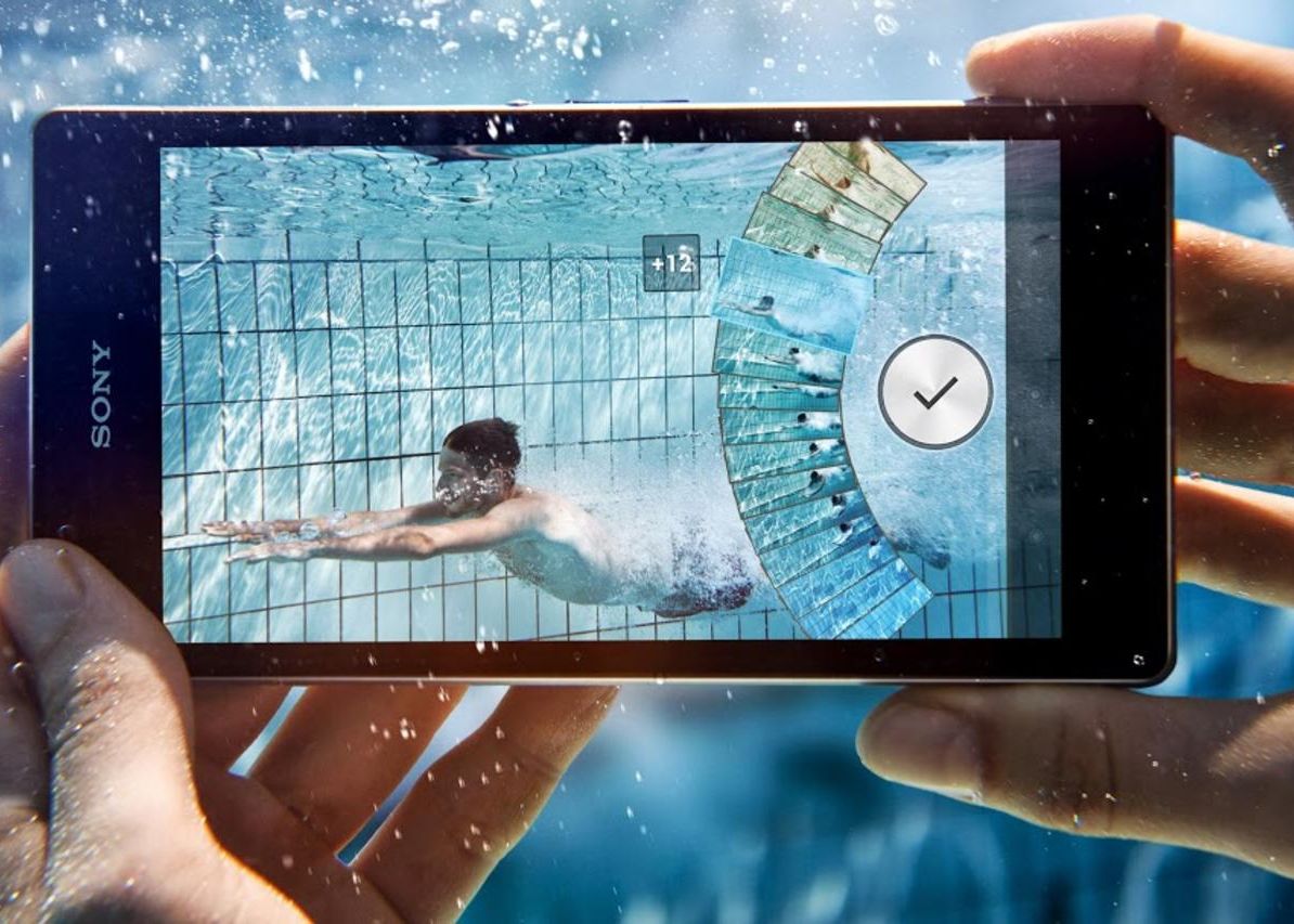 Sony Le Cere Utilizatorilor De Xperia Sa Nu Si Mai Bage Telefoanele In Apa