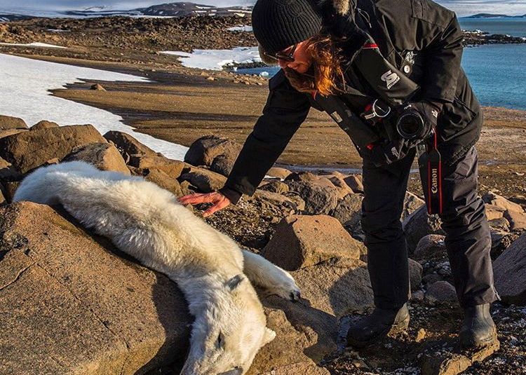 Imaginea Care A Cutremurat Lumea N Am Mai Vazut Ceva Pana Acum Povestea Trista Din Spatele Acestei Fotografii