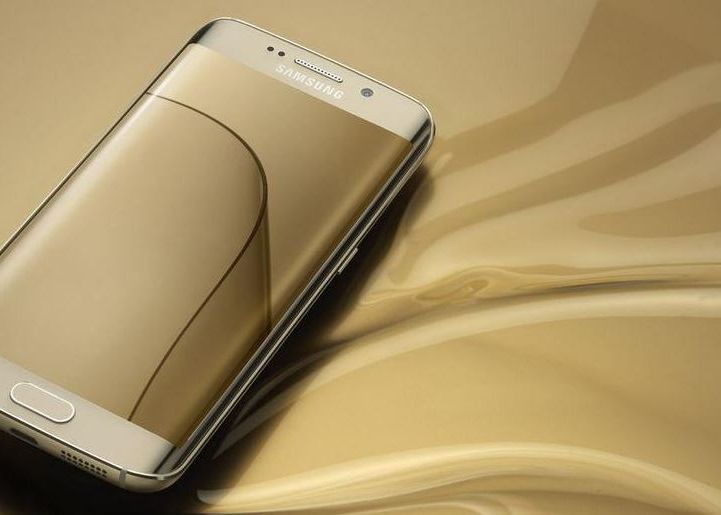 Acesta Este Cel Mai Tare Telefon Lansat In 2015 Apple A Castigat La Alte Categorii