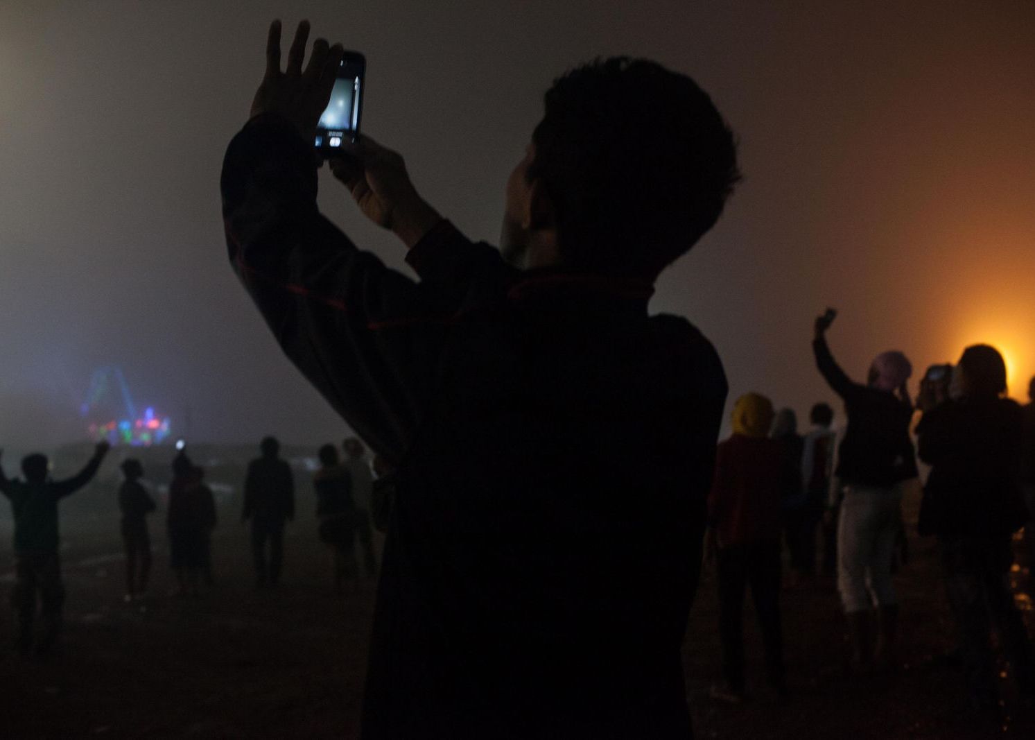 Caz Incredibil Cu Un Adolescent Risca Sa Ajunga La Inchisoare Din Cauza Unor Poze Indecente Cu El Insusi