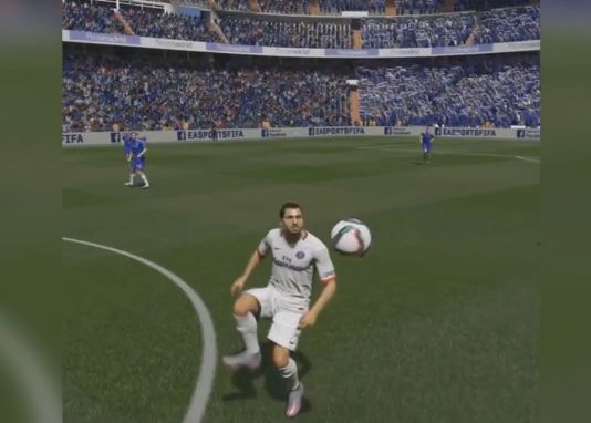 Bug Demential In Fifa 16 Ce Se Intampla Cand Acest Jucator Loveste Mingea