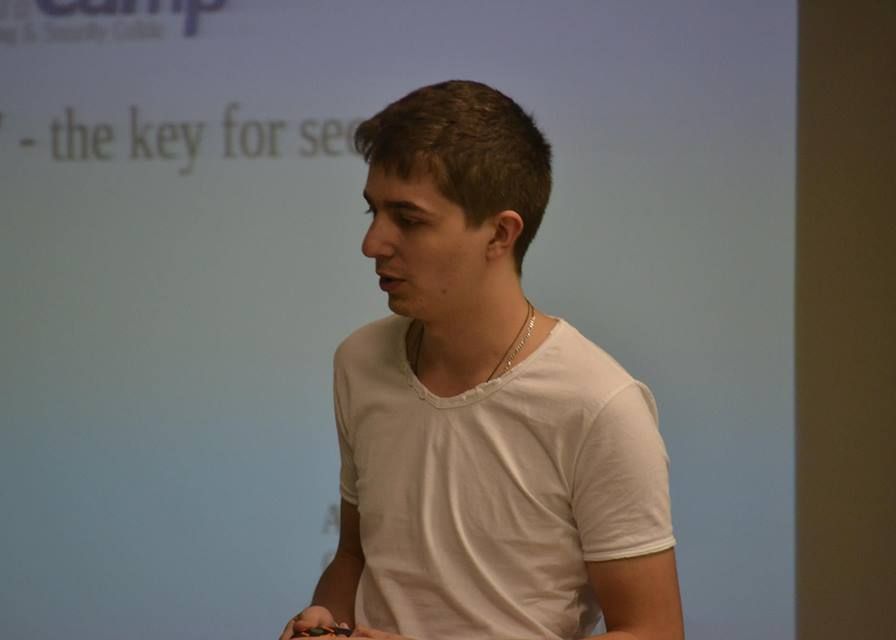 Defcamp Cea Mai Mare Conferinta De Securitate Cibernetica Din Romania Aduce Hackeri Din Toata Lumea