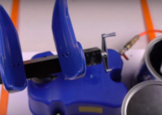 Au facut asta si apoi au ramas fara cuvinte! Ce s-a intamplat dupa ce au bagat un iPhone 6s in aceasta cutie Au Facut Asta Si Apoi Au Ramas Fara Cuvinte Ce S A Intamplat Dupa Ce Au Bagat Un Iphone 6s In Aceasta