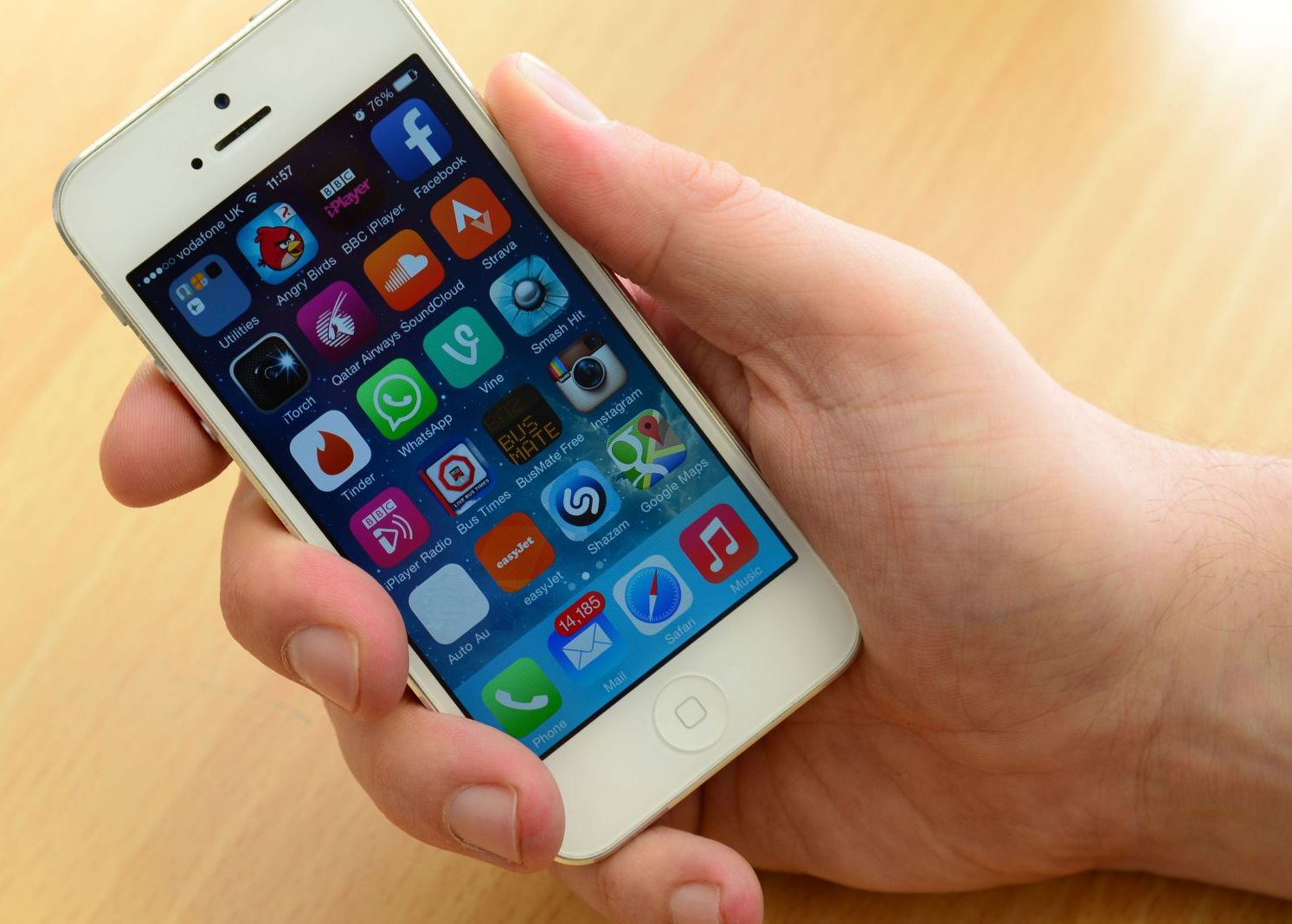 Sute De Aplicatii De Iphone Vor Fi Scoase Din App Store Deoarece Colectau Ilegal Informatii Private