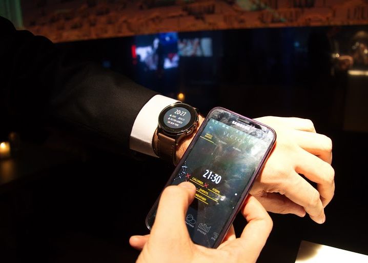 Review Vector Watch Un Concurent Pentru Ceasul Apple