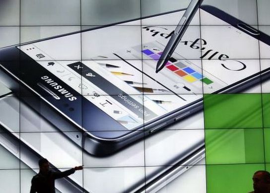Raspunsul Samsung la recordul stabilit de Apple! E prima data in doi ani cand se intampla asta Raspunsul Samsung La Recordul Stabilit De Apple E Prima Data In Doi Ani Cand Se Intampla Asta